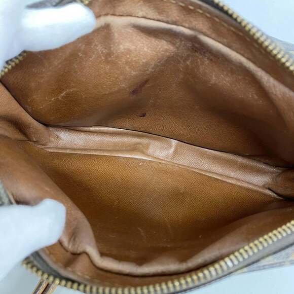 LOUIS VUITTON Brown Monogram Shoulder Bag